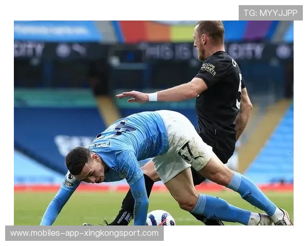 左路防守漏洞成为多场战败的共性问题 左路防守漏洞成为多场战败的共性问题