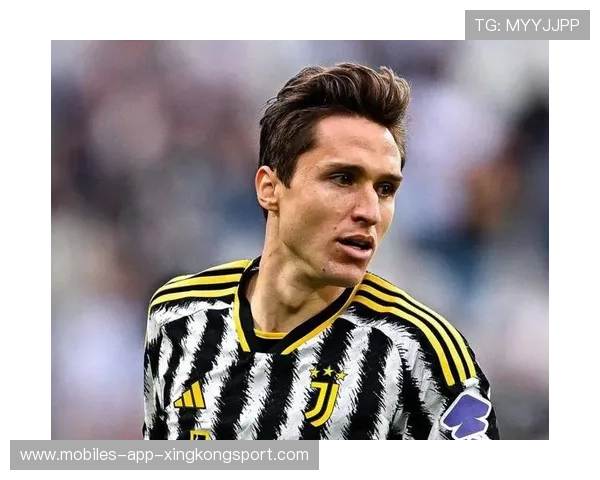 尤文连续回敲形成空间,基耶萨抽射破门 尤文连续回敲形成空间,基耶萨抽射破门