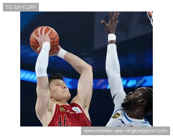 北京曾凡博三分命中率飙升，比分优势扩大